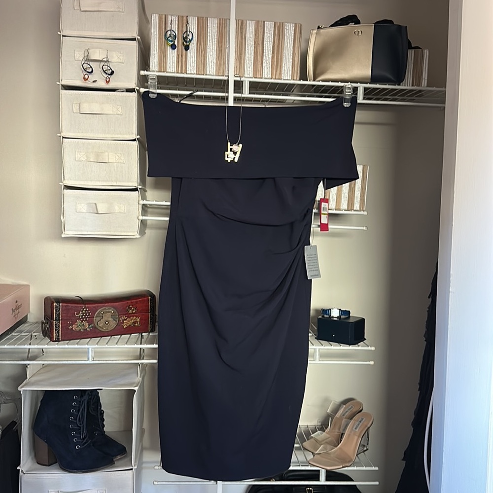 Vince Camuto deep navy, knee length, off shoulder, ruched torso, so flattering